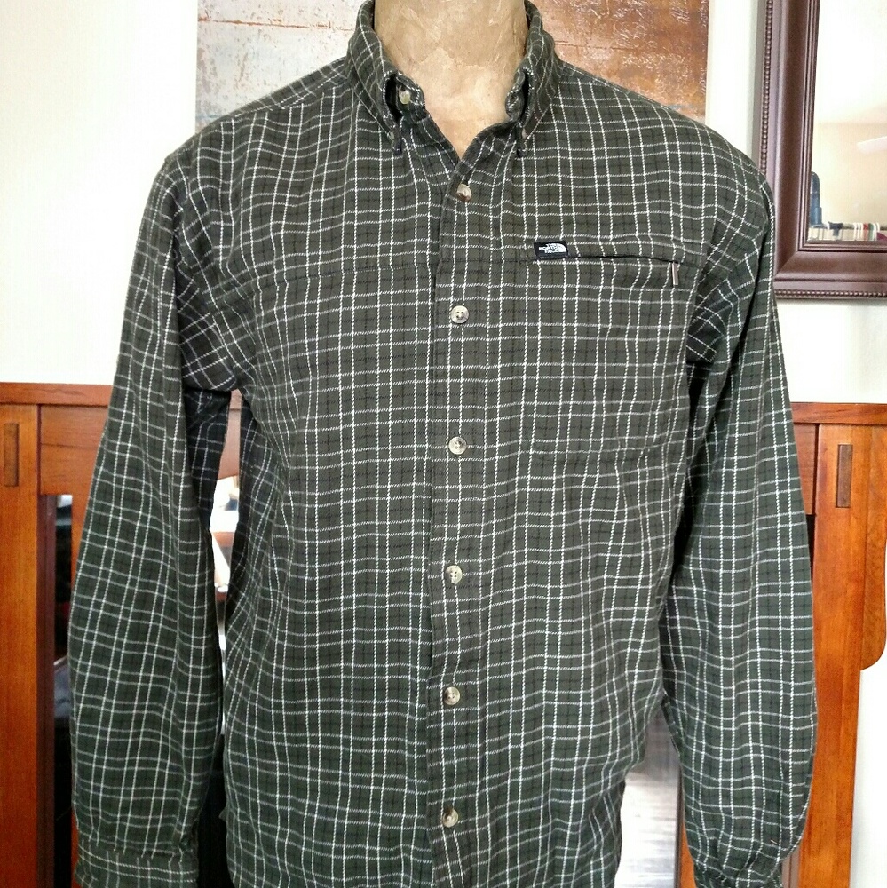 Northface flannel button down, Medium